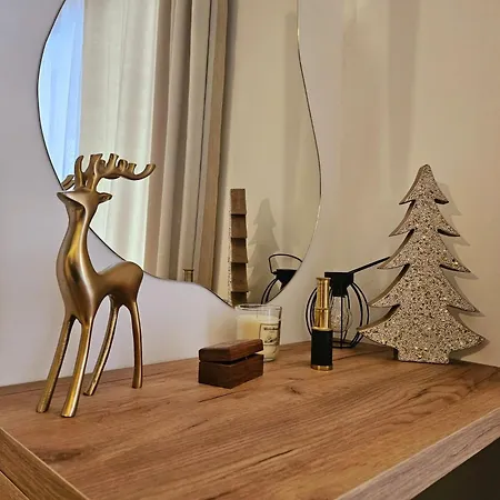 Апартаменты Mon Reve Nlux79 *